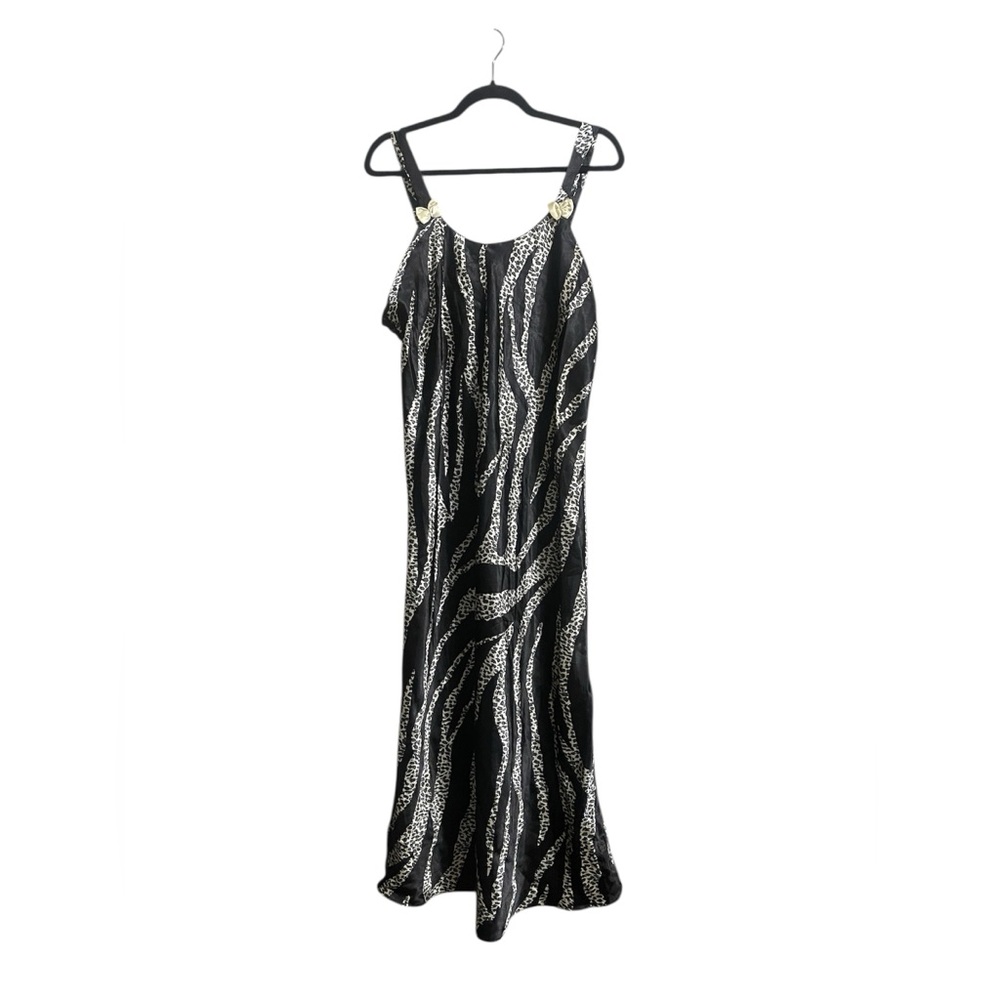 Elegant Black and White Zebra Print Dress